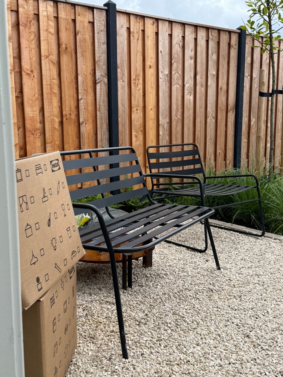 Kwantum tuin bankje zwart metaal, Tuin en Terras, Ophalen, Zo goed als nieuw, Overige materialen, 2 zitplaatsen