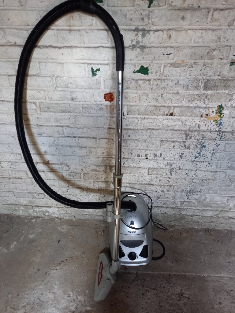 Stofzuiger Tristar 1600 watt, Ophalen, Gebruikt, 1200 tot 1600 watt