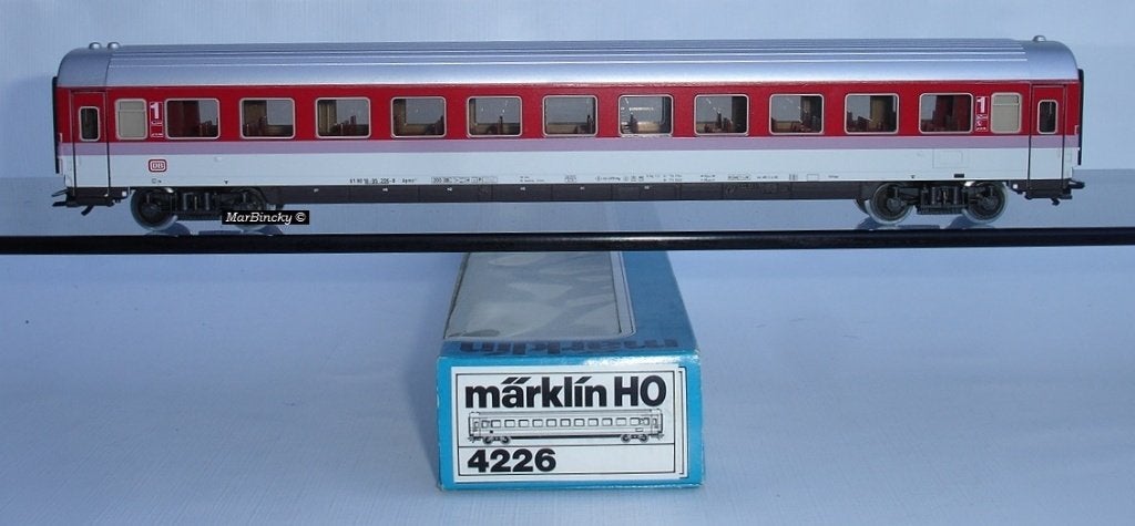 Märklin 4226 DB IC Personenrijtuig / Großraumwagen 1e Klas !, Wisselstroom, Wagon, Ophalen of Verzenden, Zo goed als nieuw