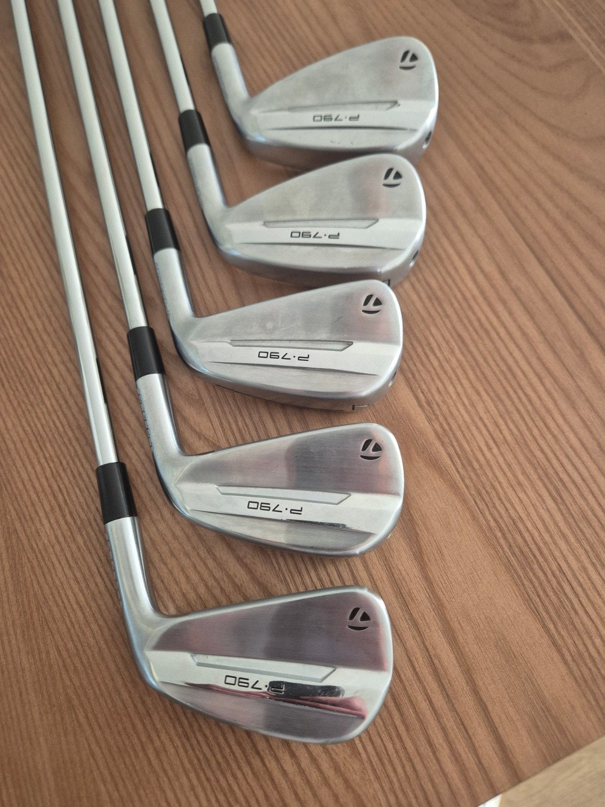 TaylorMade P790 2025 editie golfclubs 5 t/m 9 nieuwstaat, Ophalen, Zo goed als nieuw, Set, Overige merken