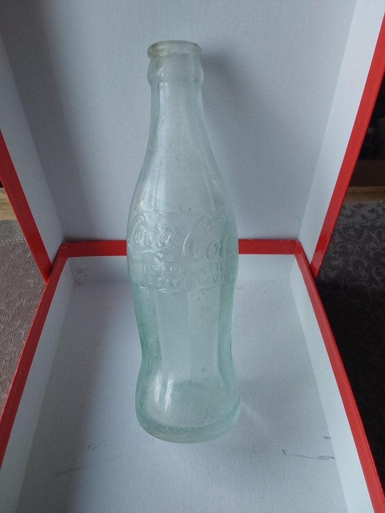 Coca Cola Fles embossed Memphis +-1945-1955, Ophalen of Verzenden, Gebruikt, Overige typen
