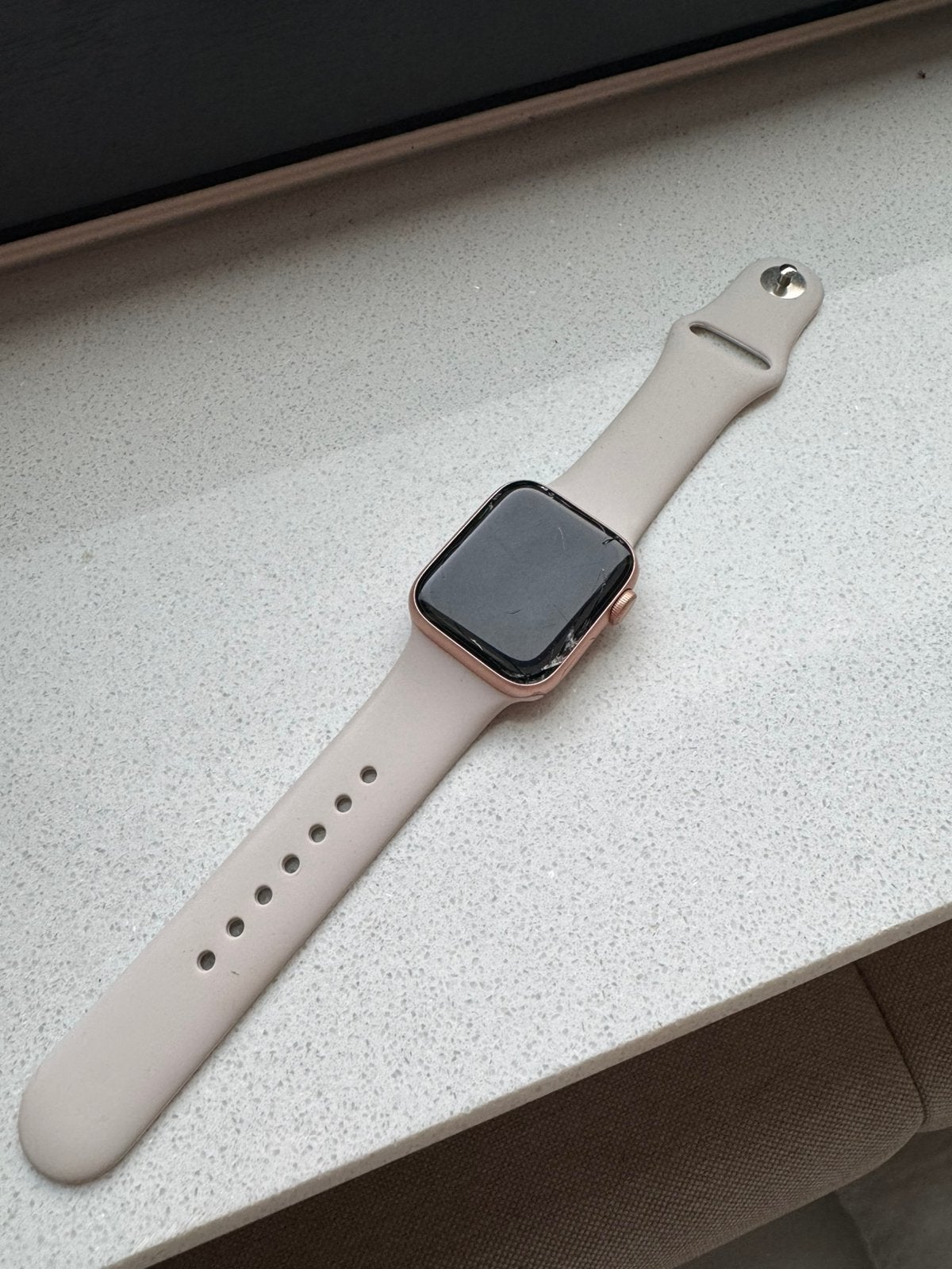 Apple watch met kapot scherm, Ophalen, Gebruikt, Zwart, IOS