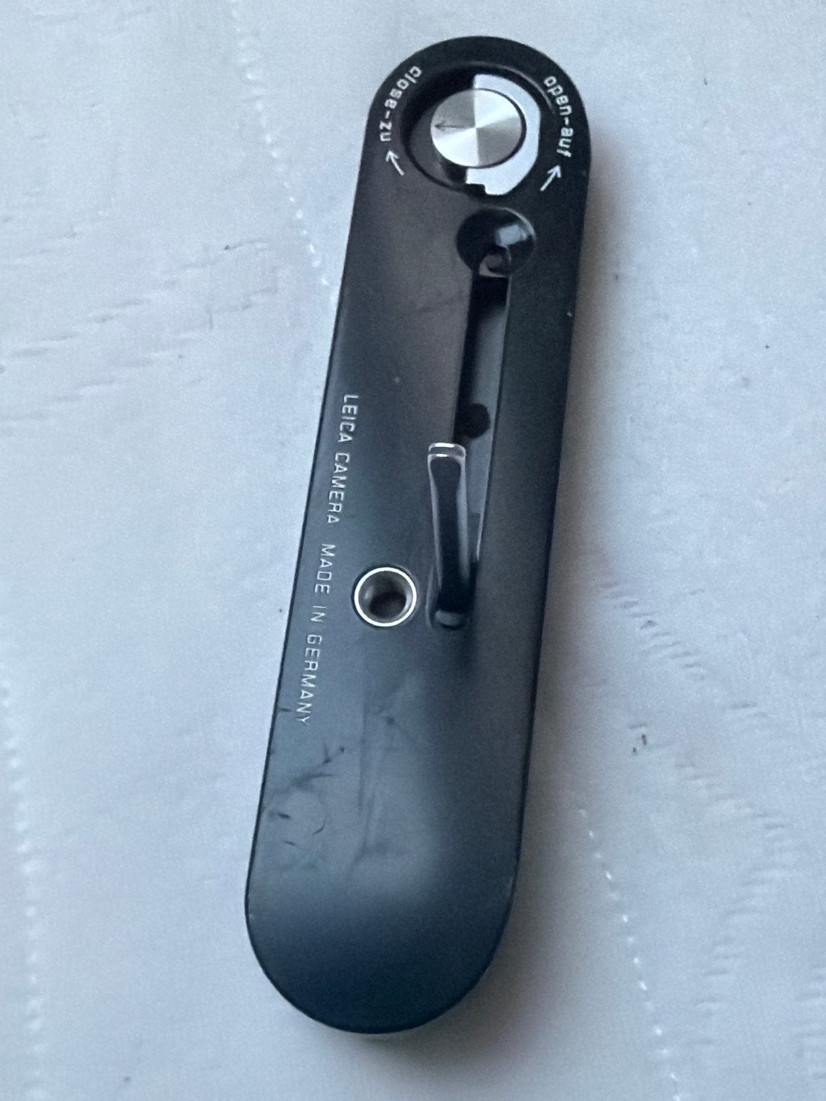 Leica Camera Bodemplaat - Made in Germany, Leica, Overige typen, Ophalen of Verzenden, Gebruikt