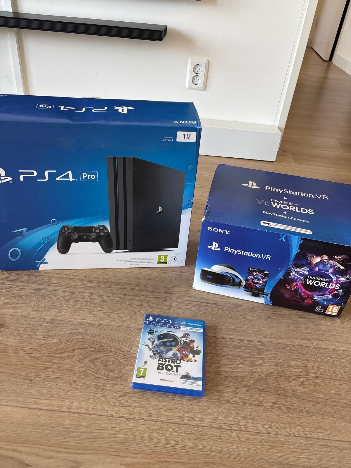 PS4 Pro 1TB met PlayStation VR en Astro Bot, Ophalen, 1 TB, Met 1 controller, Pro