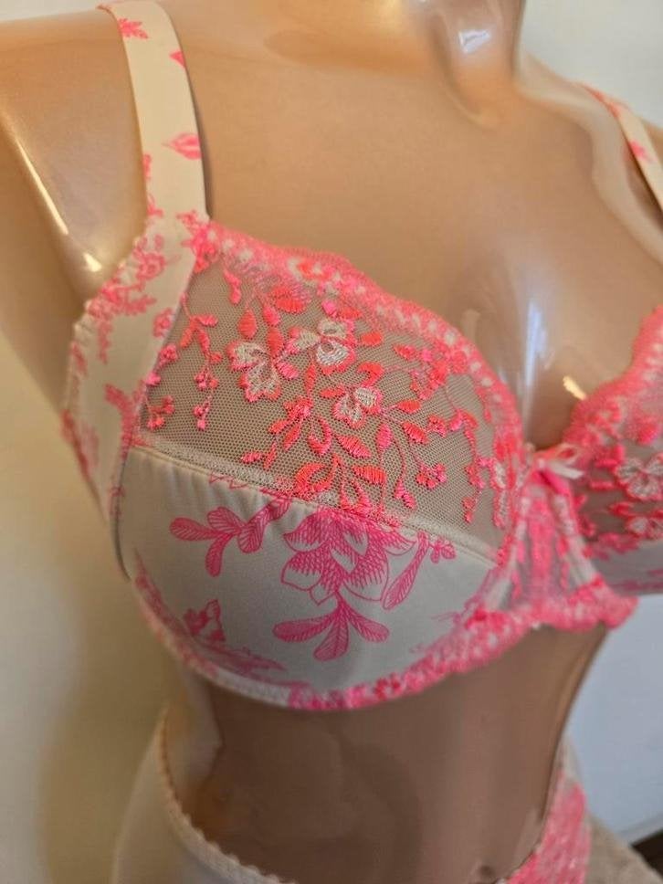 Nieuw prima donna bh Novaro 85d 95d 85e 95e 80f 85f 90g 90h, ., Ophalen of Verzenden, BH, .