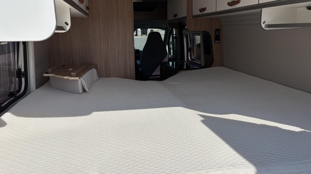 Weinsberg CaraBus 600 ME Automaat lengtebedden, Ringverwarming, Fiat, Luifel, Tot en met 2