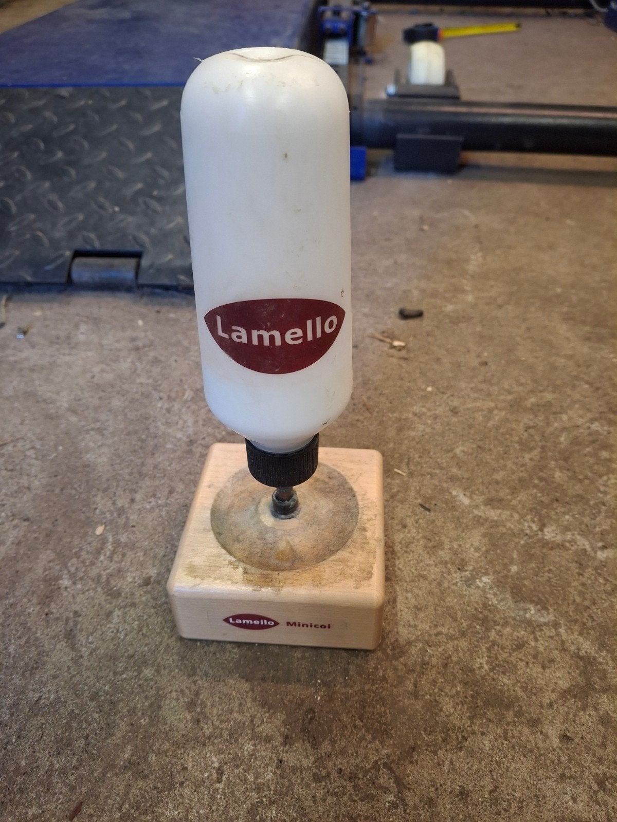Lamello Minicol lijmfles met standaard, Hauptstrasse 149, 4416 Bubendorf, Zwitserland, Gebruikt, Overige merken, Overige typen