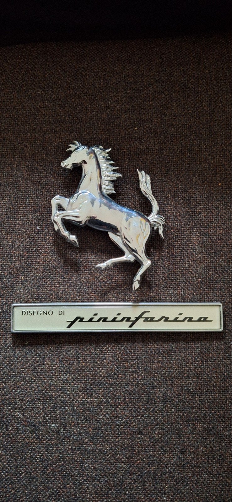 Ferrari embleem paard en bordje Pirinfarina, Ophalen of Verzenden, Nieuw, Ferrari