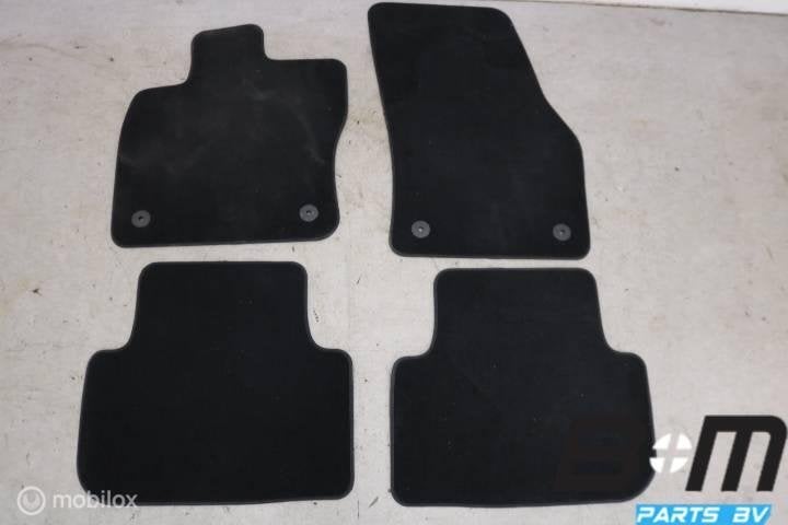 Set vloermatten VW Golf Sportsvan 517863011, Gebruikt