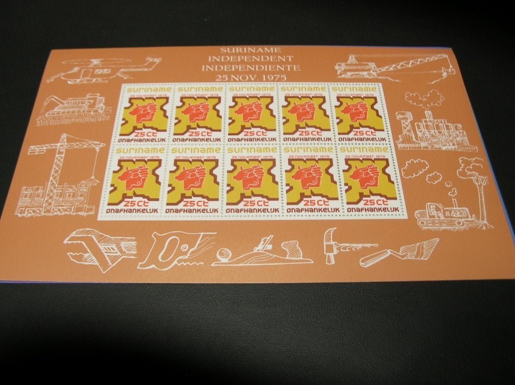 Suriname 1975 onafhankelijkheid blokken, Verzenden, Postfris