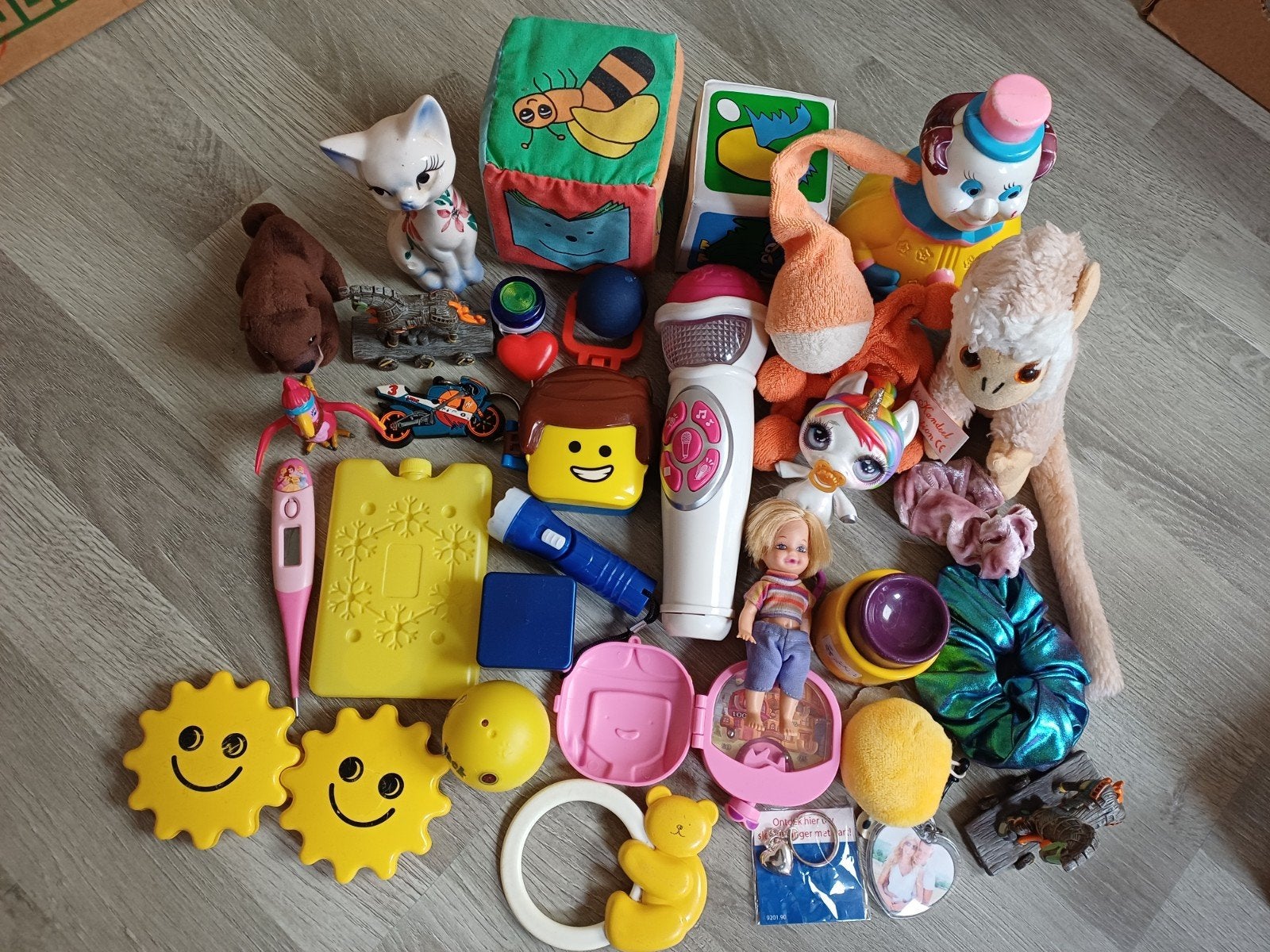 Kinderspulletjes, Ophalen