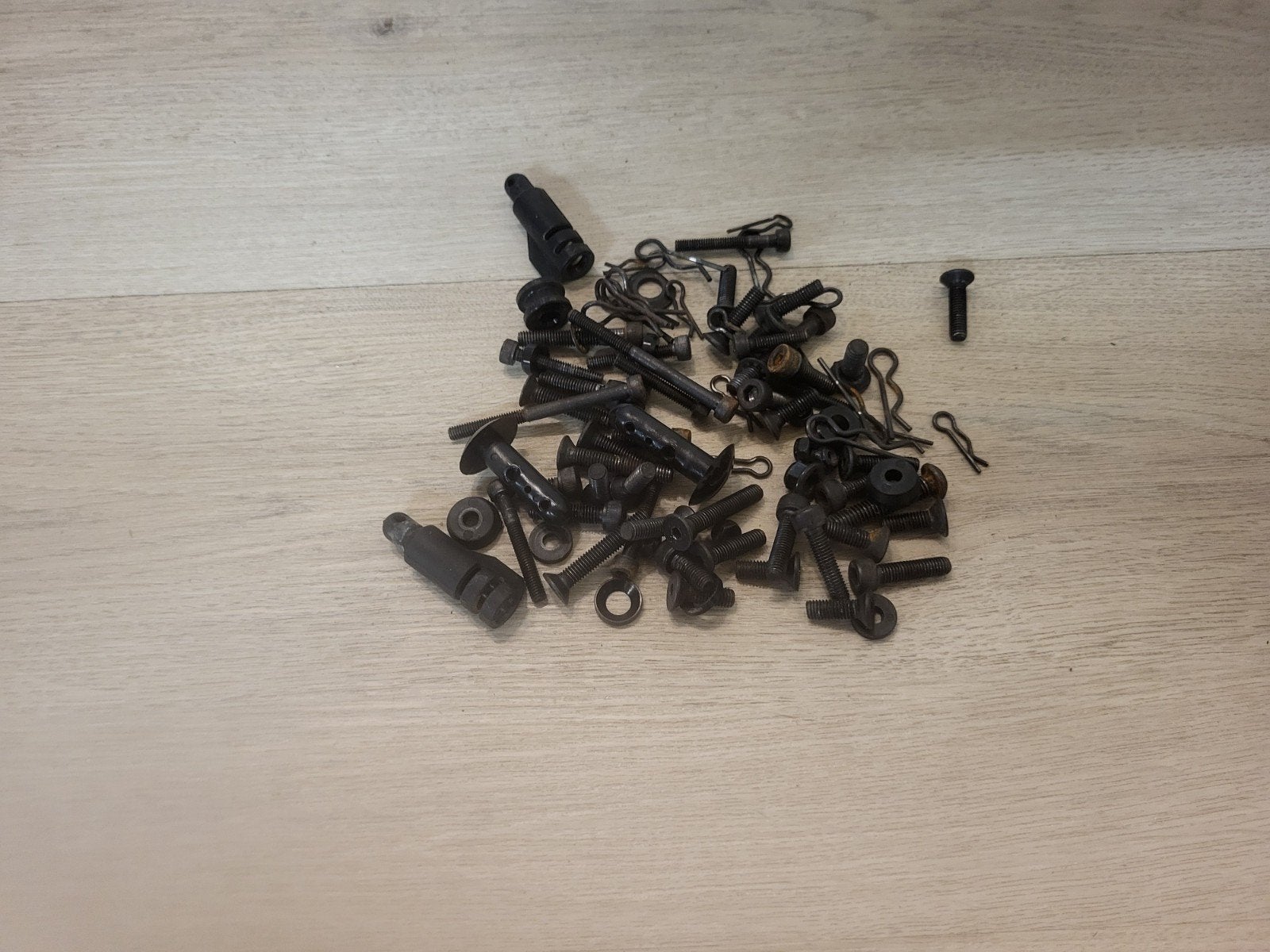 Hpi baja schroeven, Ophalen of Verzenden, Overige schalen, Benzine, Onderdeel