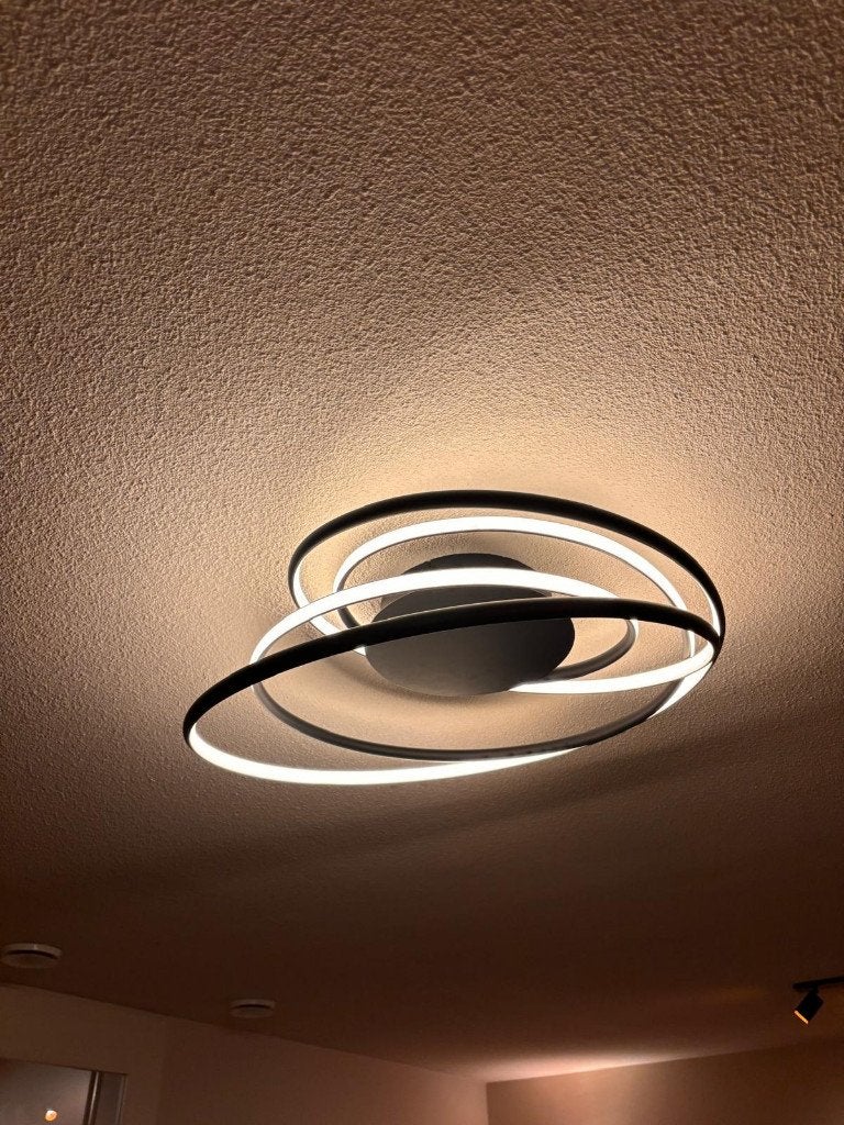Luxe plafondlamp - Nala zwart (1jr oud), Huis en Inrichting, Lampen | Plafondlampen, Ophalen, Verstelbaar, Kunststof, Modern