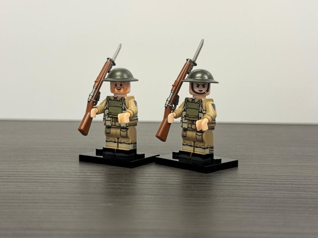 2 x WW2 British Infantry "Tommy's" minifigs - Minifigures, Verzenden, Landmacht, Engeland, Miniatuur of Beeldje