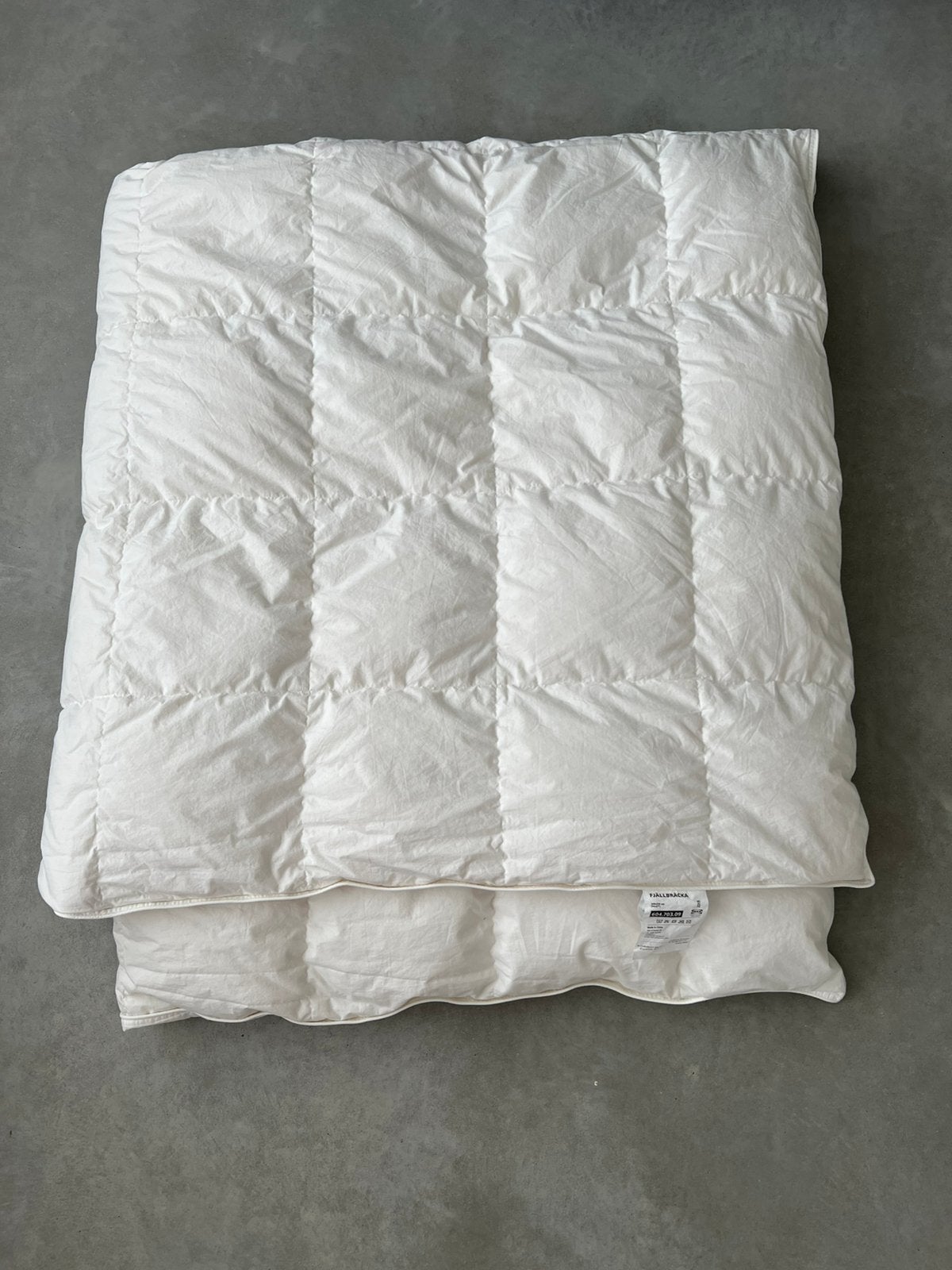 Ikea Fjallbracka donzen dekbed warm 240x220, Huis en Inrichting, Slaapkamer | Beddengoed, Zo goed als nieuw, Deken of Dekbed, Tweepersoons