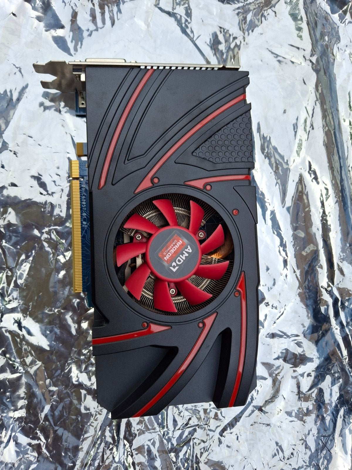 AMD Radeon R9 270 Grafische Kaart - Gaming GPU, Computers en Software, Videokaarten, PCI-Express 3, Gebruikt, AMD, HDMI