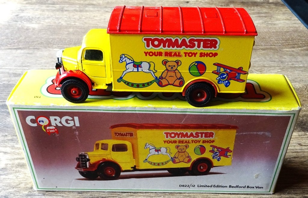 Corgi Toymaster Bedford Box Van D822/12, Ophalen of Verzenden, Gebruikt, Bus of Vrachtwagen, Corgi