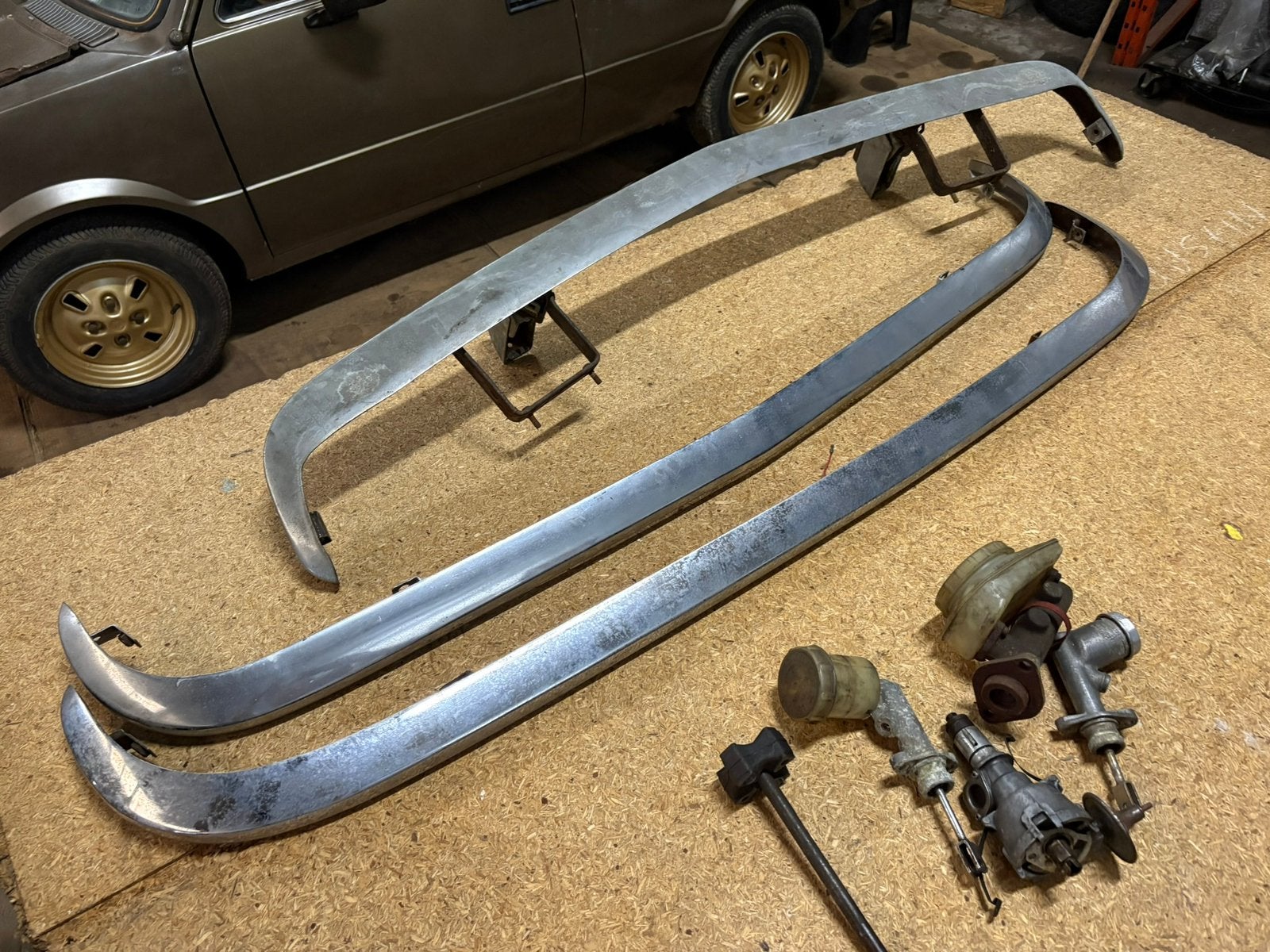 Austin Vandenplas ADO067 Allegro bumpers, Auto-onderdelen, Ophalen, Nieuw, Bumper, Austin