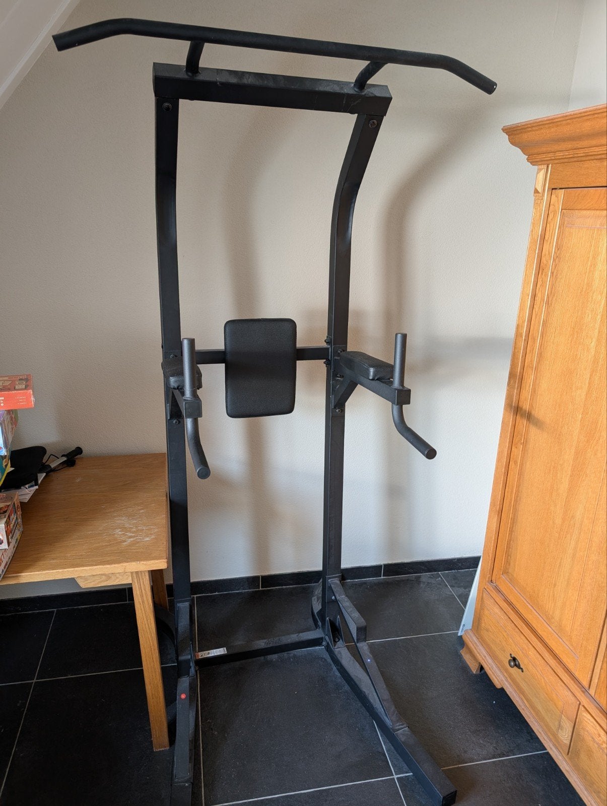Pull up bar/ Optrekstation, Sport en Fitness, Fitnessmaterialen, Ophalen, Zo goed als nieuw, Benen, Oprekstang