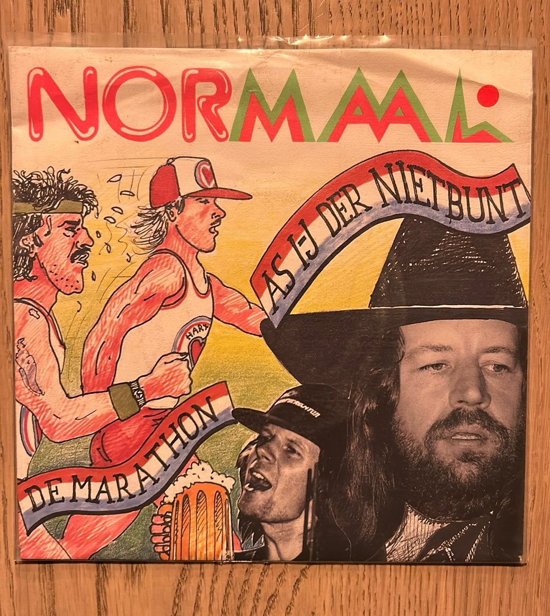 Normaal - As I-J der niet bunt (single), 7 inch, Ophalen of Verzenden, Zo goed als nieuw, Nederlandstalig