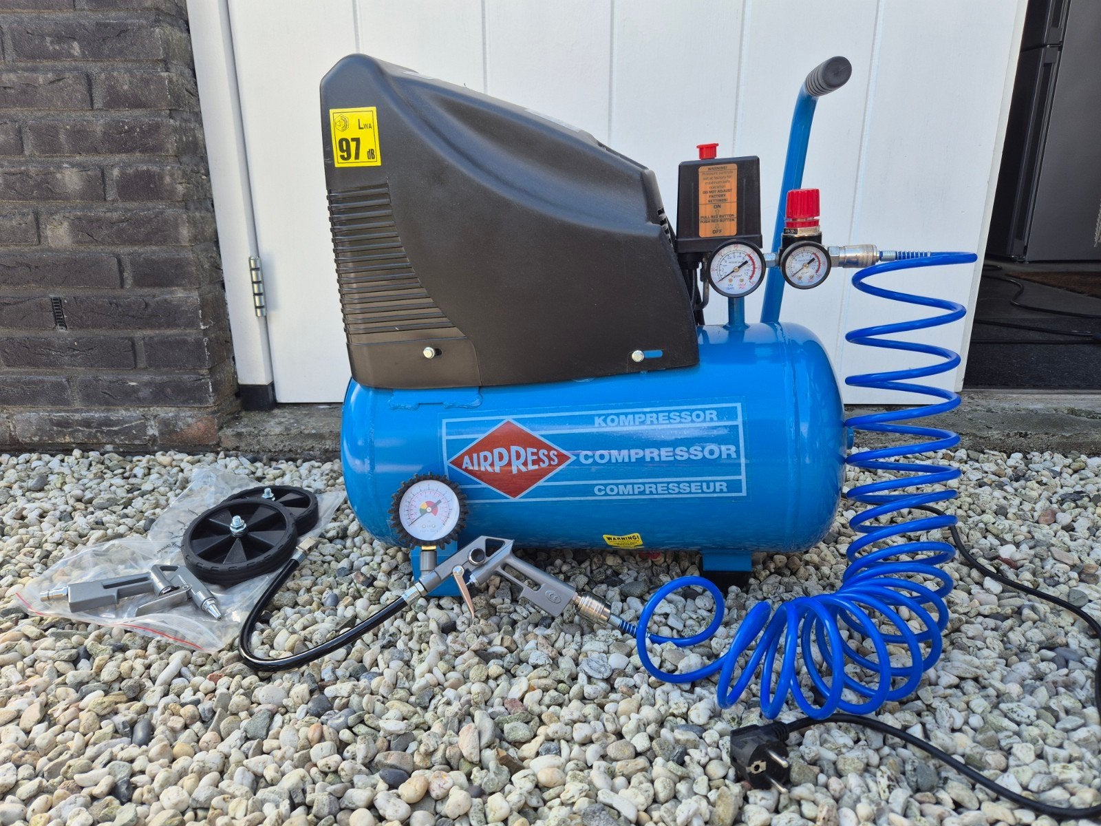 AIRPRESS Compressor - Zo goed als nieuw, Ophalen, 6 tot 10 bar, Zo goed als nieuw, 25 tot 100 liter