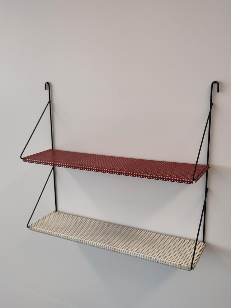 Vintage metalen Pilastro wandrekje metaal geperforeerd, Huis en Inrichting, Woonaccessoires | Wandplanken en Boekenplanken, Gebruikt