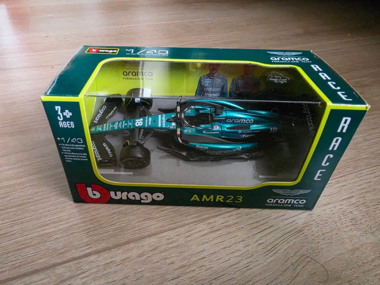 Burago Aston Martin AMR23 F1 Modelauto 1:43, Ophalen of Verzenden