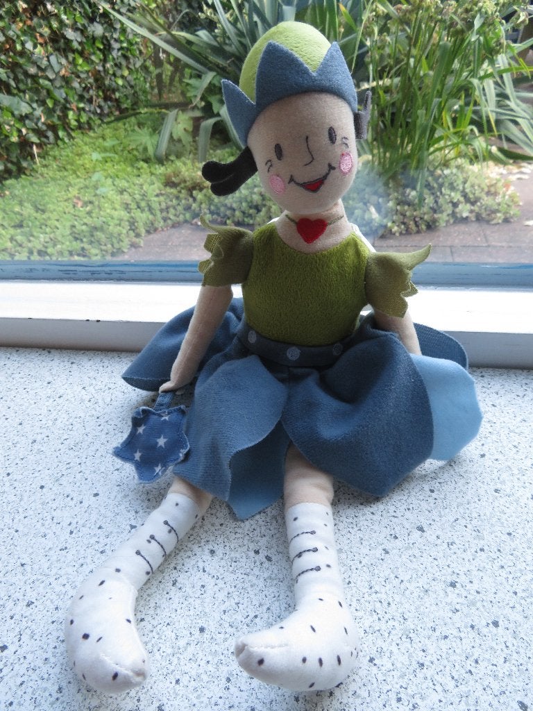 Fee Elf elfje pop van IKEA Sangtrast meet ca 38 cm, IKEA, Overige typen, Ophalen of Verzenden, Zo goed als nieuw