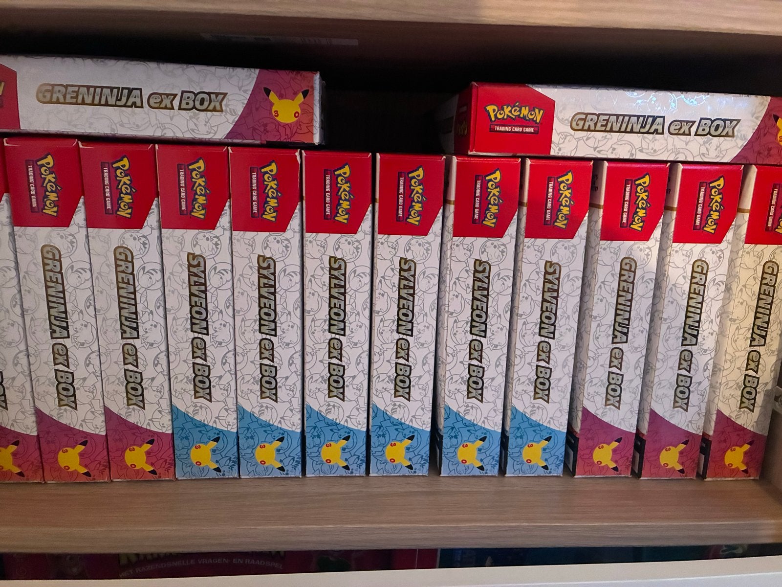 Pokémon 30th Anniversary Greninja & Sylveon EX Boxen, Ophalen of Verzenden, Nieuw, Boosterbox
