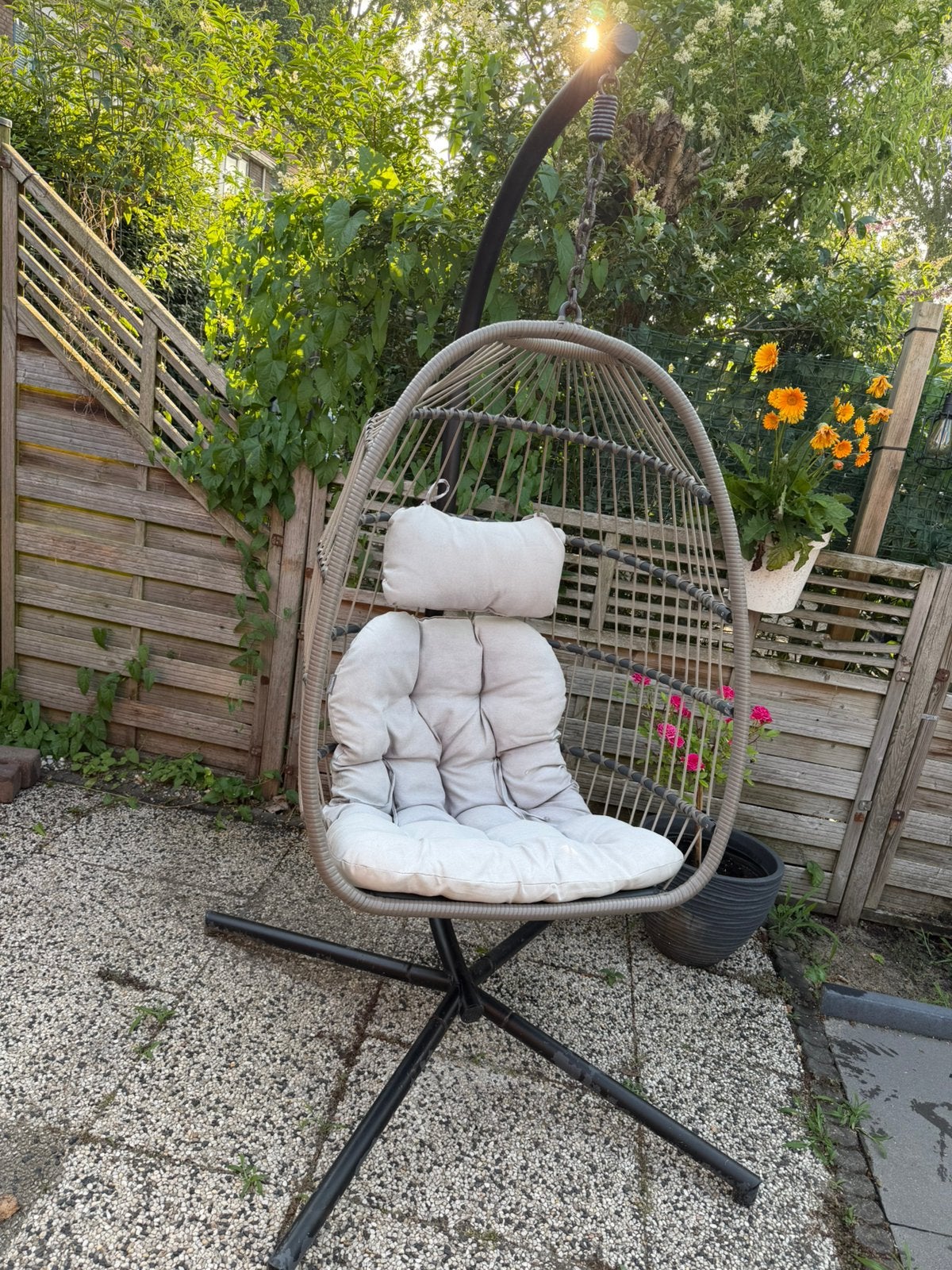 Intratuin egg hangstoel, Tuin en Terras, Tuinstoelen, Ophalen, Gebruikt
