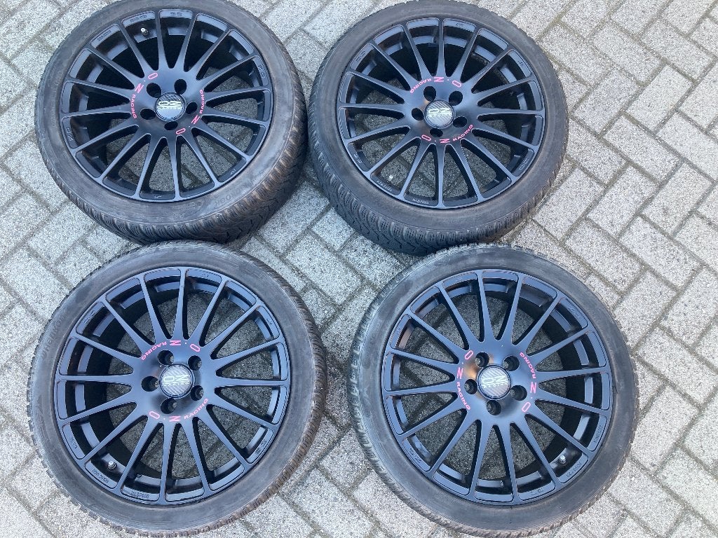 OZ Racing Superturismo GT 18 inch winterset o.a. Ford/Volvo, Ophalen, 18 inch, Gebruikt, Banden en Velgen