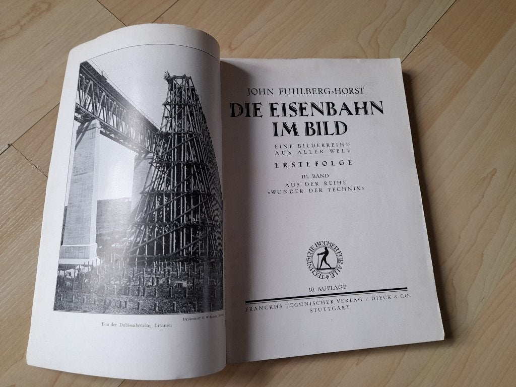 DIE EISENBAHN IM BILD   John Fuhlberg-Horst duitstalig, Ophalen of Verzenden, Gelezen