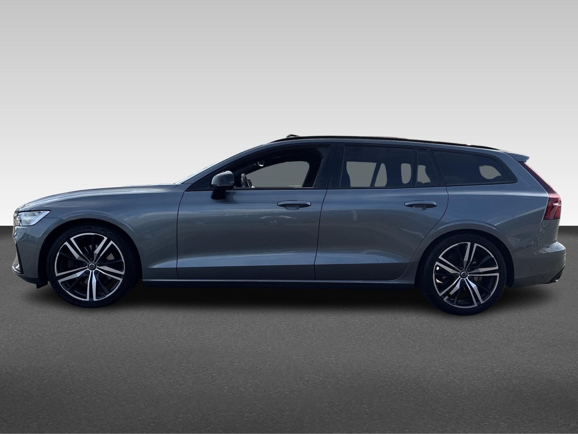 Volvo V60 2.0 B4 R-Design, Auto's, Volvo, Automaat, 15 km/l, Euro 6, 4 cilinders