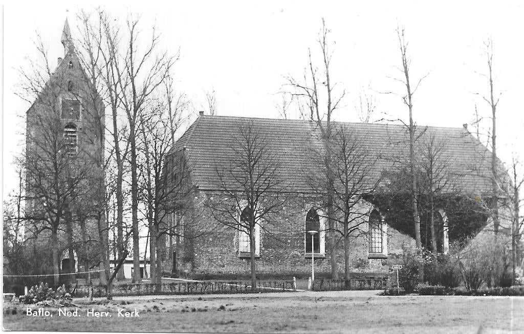 AK Baflo - Ned. Herv. Kerk, Verzamelen, Ansichtkaarten | Nederland, Verzenden, 1960 tot 1980, Ongelopen, Groningen