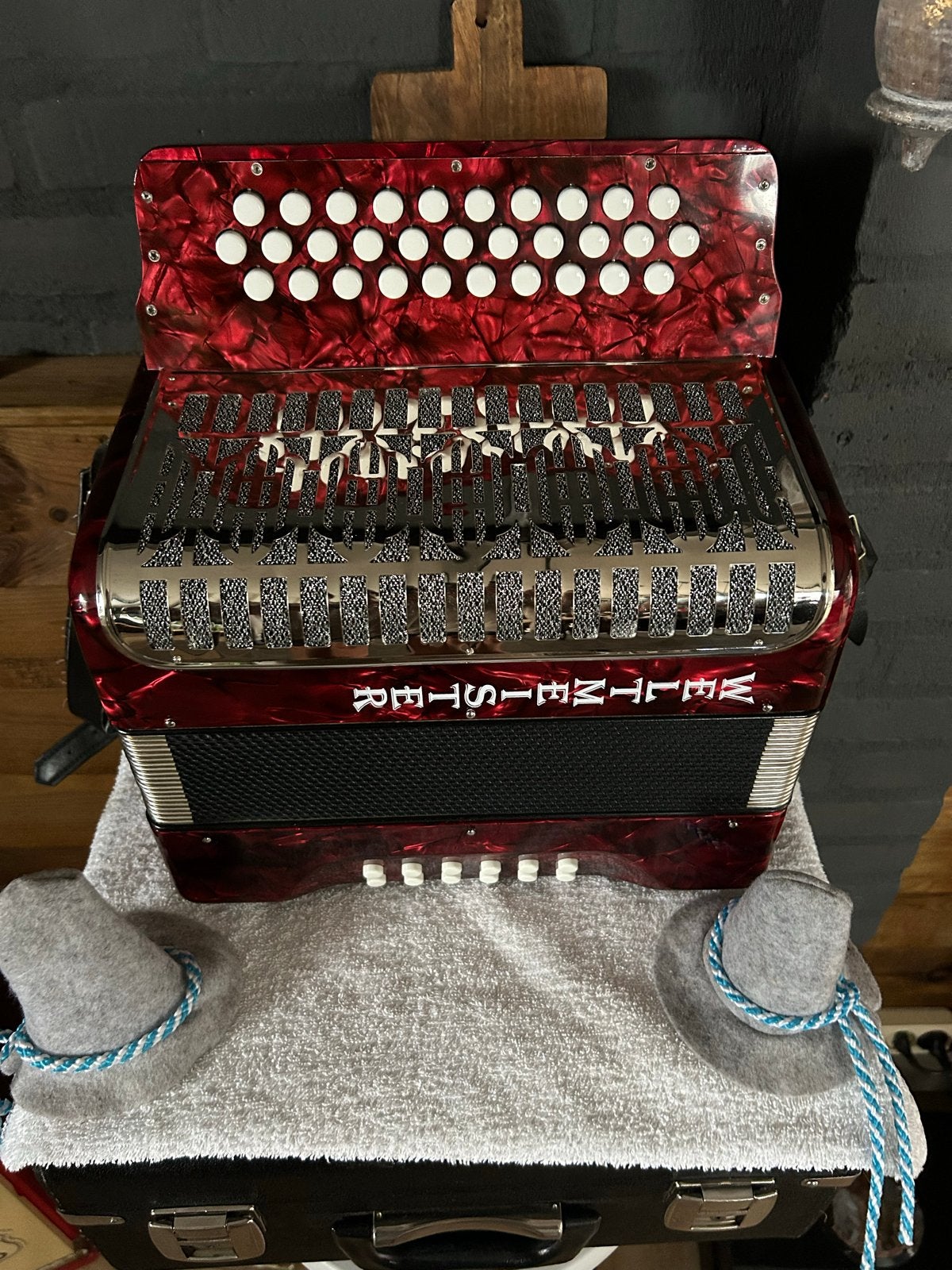 Weltmeister Trekharmonica - GCF stemming, Muziek en Instrumenten, Gebruikt, Overige formaten, Ophalen of Verzenden, Knopaccordeon