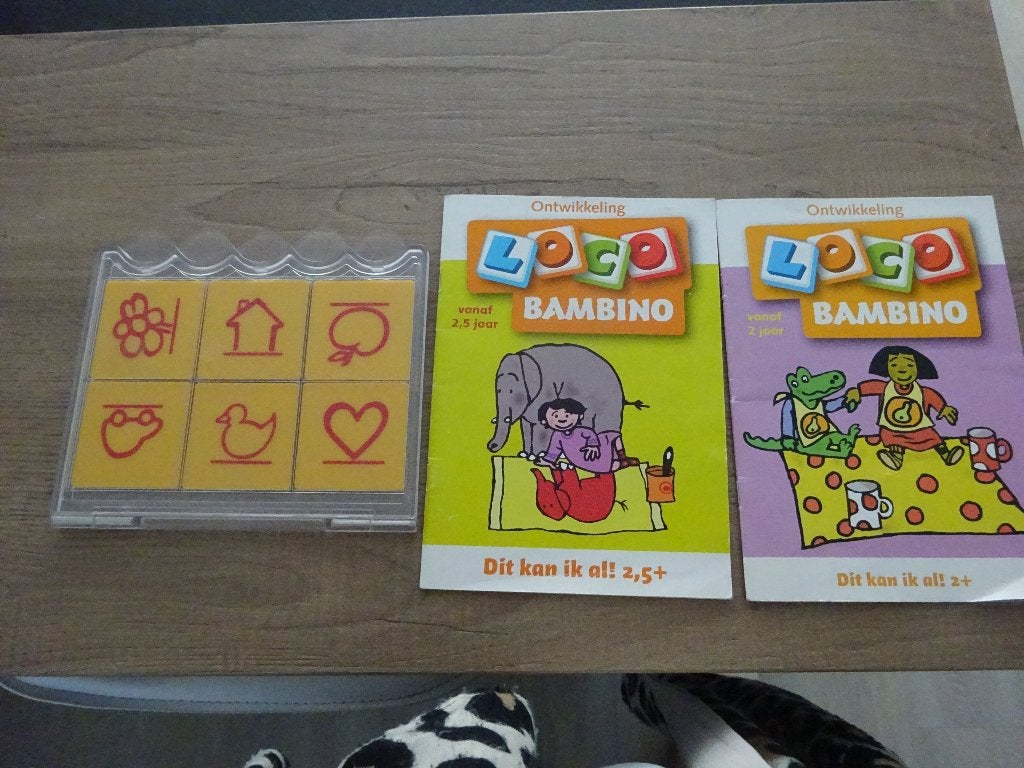 BAMBINO LOCO DOOS MET 2 BOEKJES, Ophalen of Verzenden, Gebruikt