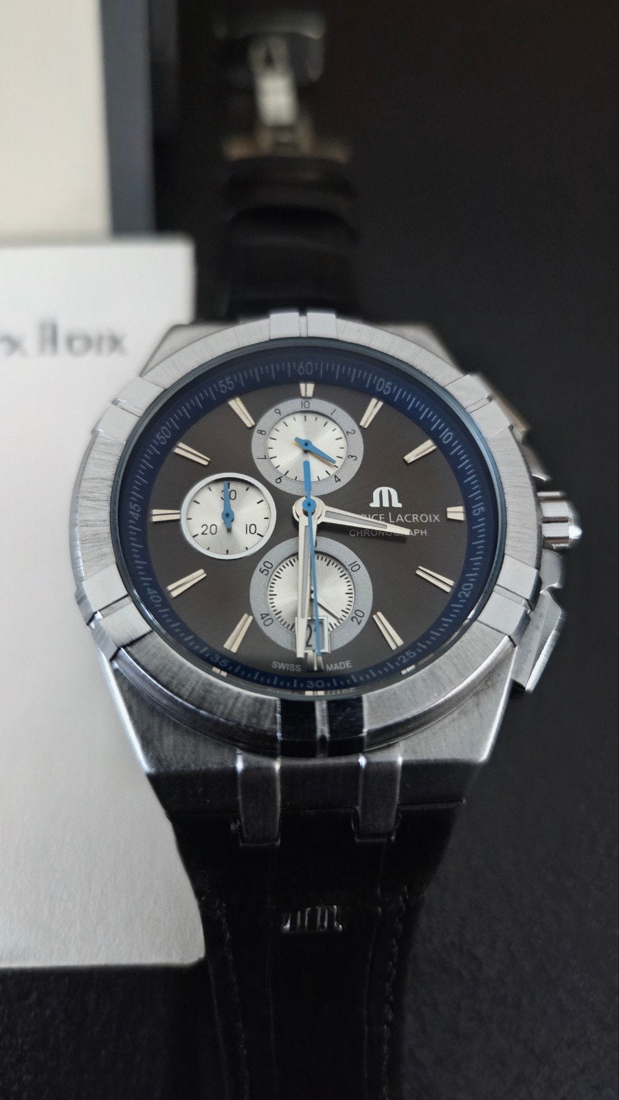 ​“Maurice Lacroix Aikon Chronograph 42mm AI1008 - Full Set”, Overige merken, Leer, Staal, Polshorloge