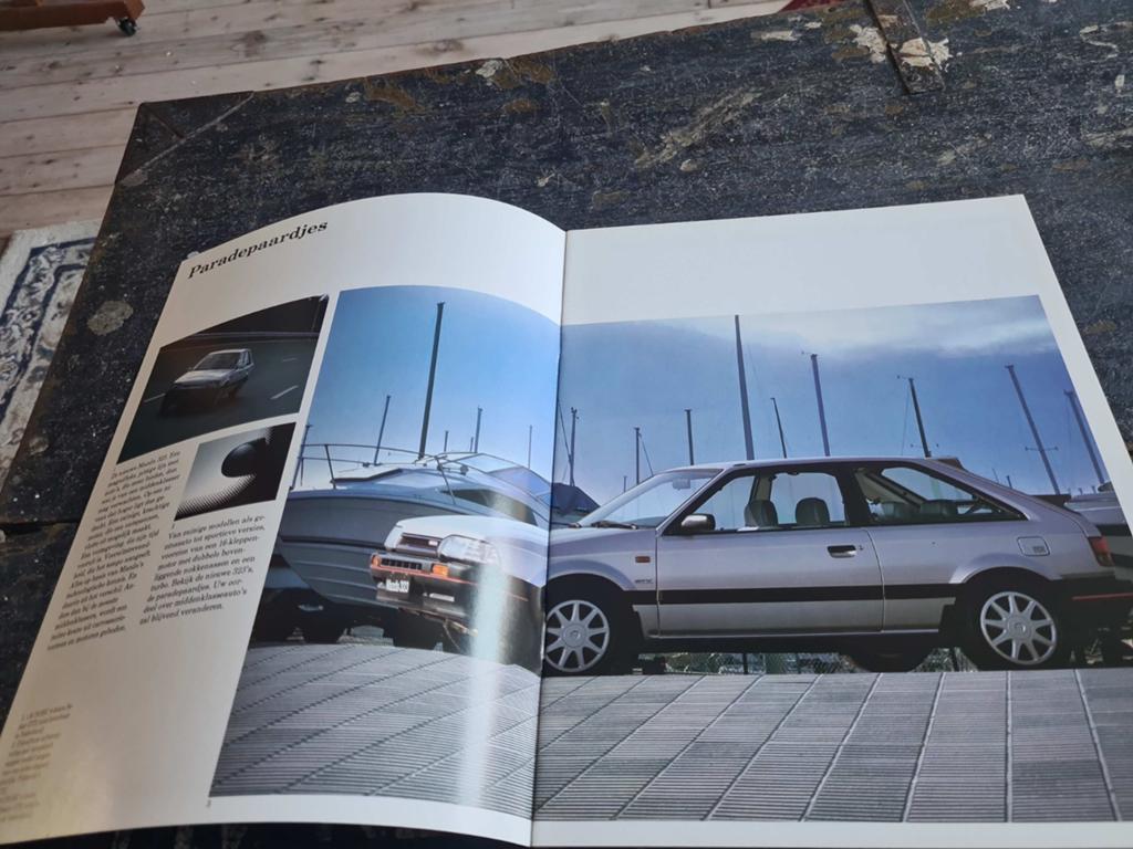 Mazda 323  9/88, Boeken, Ophalen of Verzenden, Nieuw, Mazda