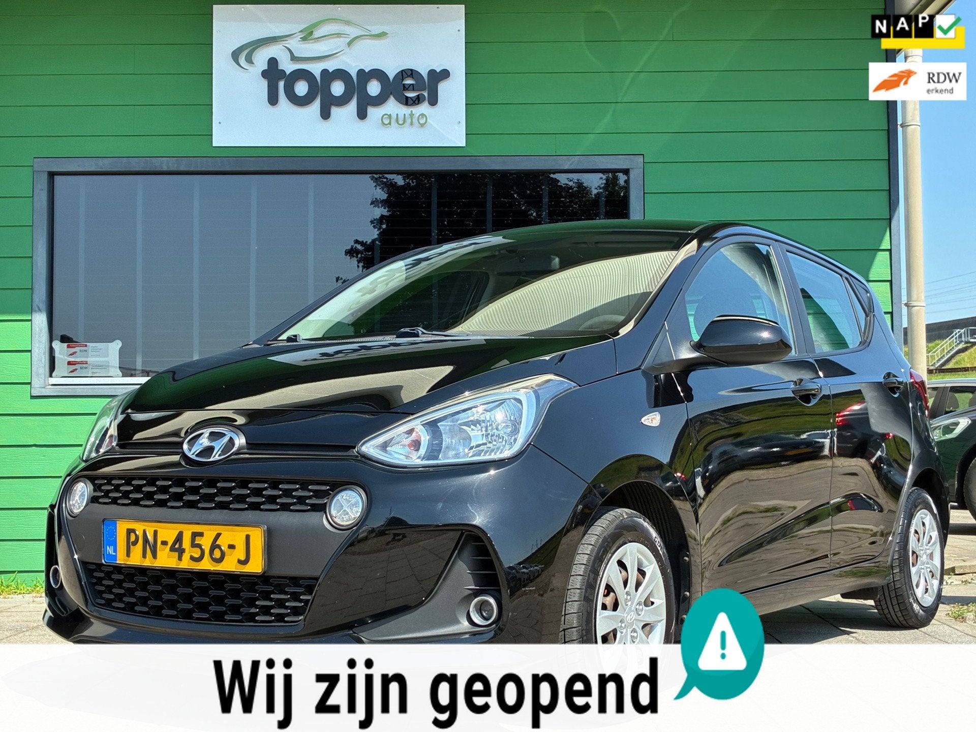 Hyundai I10 1.0i Comfort|2e Eigenaar|Navigatie|Airco|CruiseC, Auto's, Voorwielaandrijving, Gebruikt, 4 stoelen, Zwart