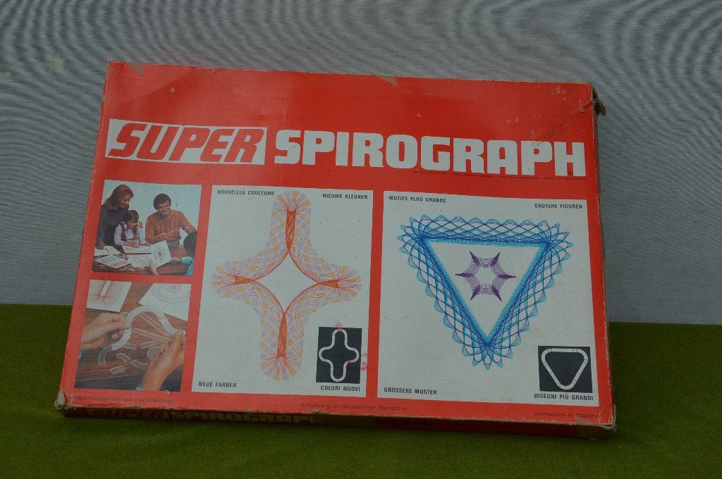 vintage Super Spirograph set van Meccano uit 1967 grote doos, Ophalen of Verzenden, Gebruikt, Papier, Schets- of Tekenboek