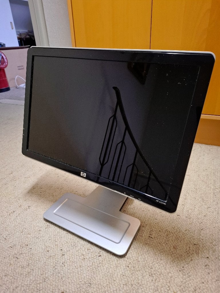 Computers en Software > Monitoren, Computers en Software, Monitoren, Gebruikt, Overige typen, Onbekend, Overige resoluties