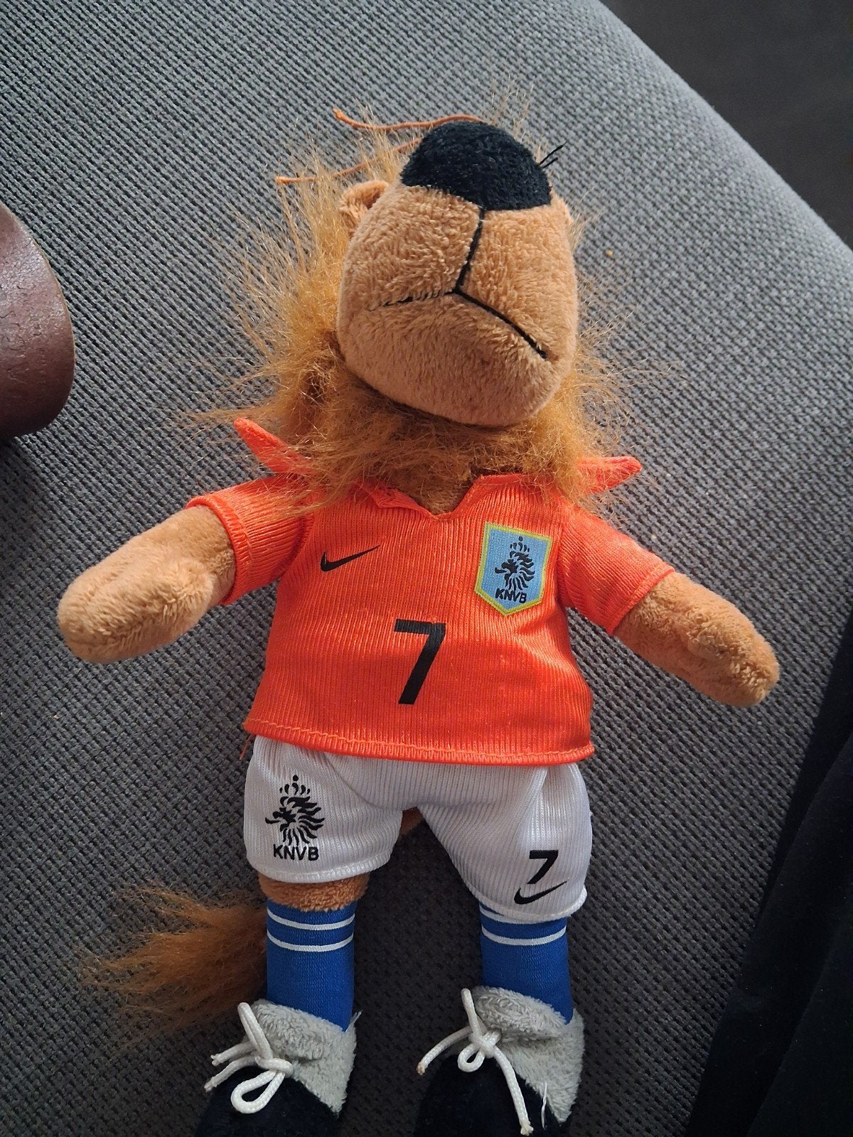 Dutchy knuffel Nederlands elftal, Verzamelen, Poppetjes en Figuurtjes, Ophalen of Verzenden, Zo goed als nieuw