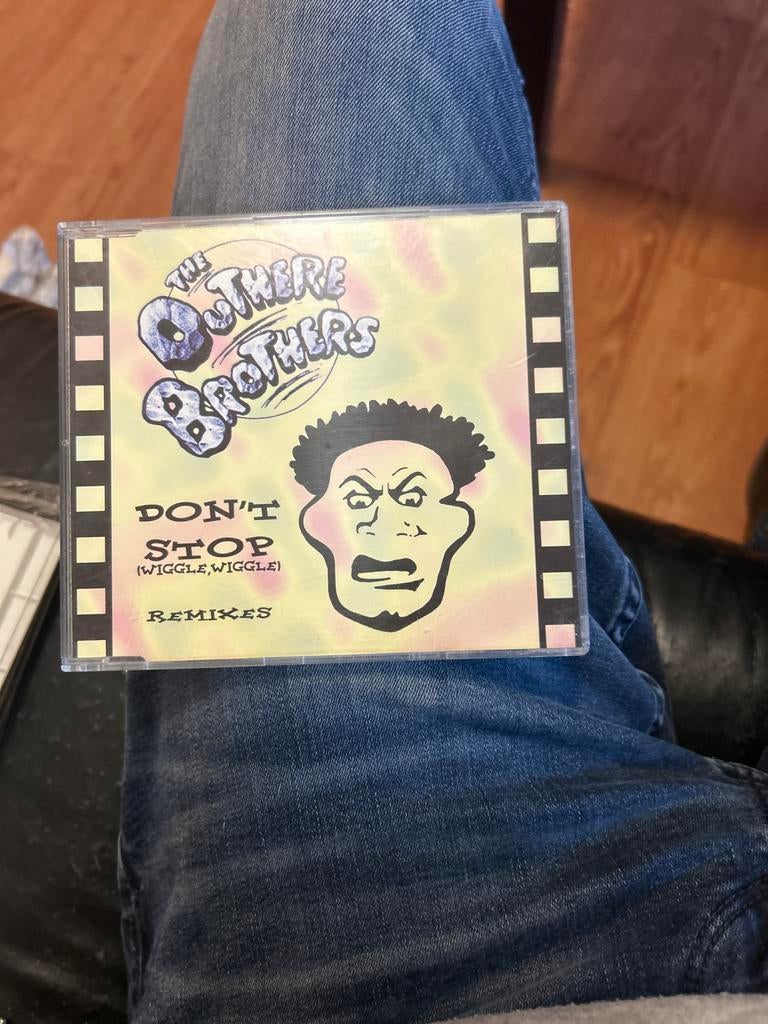 The Outhere Brothers - Don't Stop (Wiggle, Wiggle) Remixes, Ophalen of Verzenden, Gebruikt