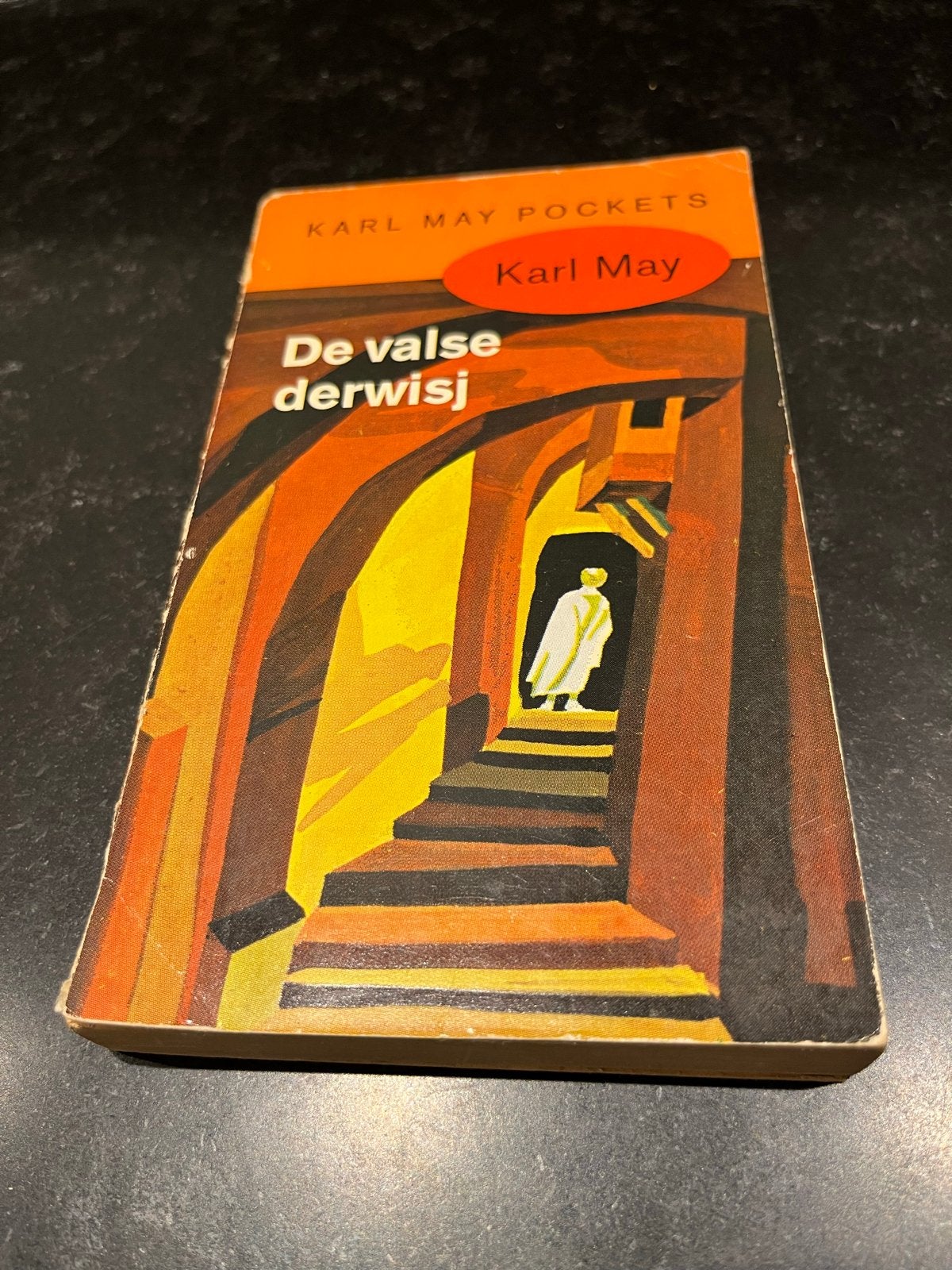 Karl May Pockets - De valse derwisj, Boeken, Avontuur en Actie, Ophalen of Verzenden, Gelezen