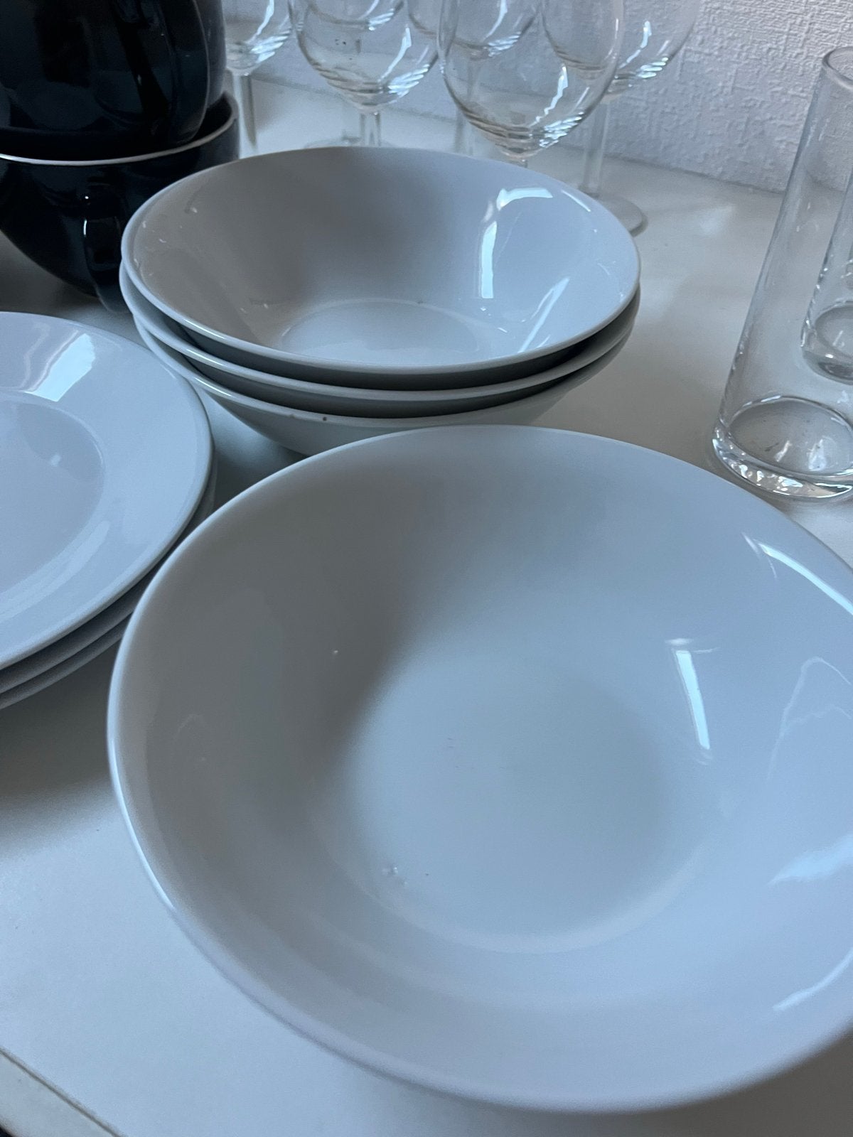 Serviesgoed: glazen, schaaltjes, borden en soepkommen, Ophalen of Verzenden, Zo goed als nieuw, Glas, Compleet servies