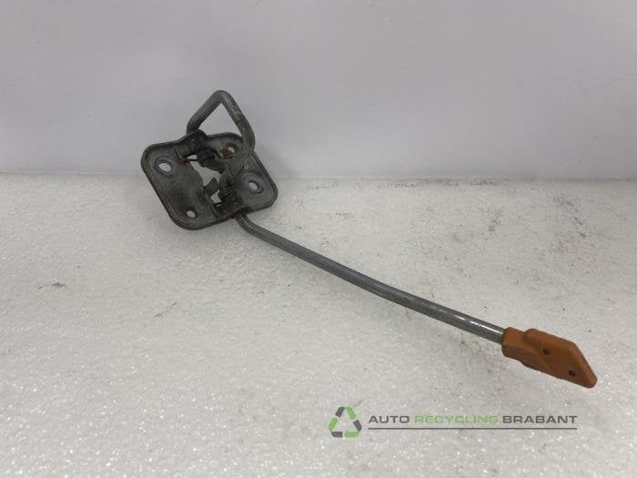Motorkap hendel van een Volkswagen Beetle, Auto-onderdelen, Gebruikt, -, -, Ophalen of Verzenden