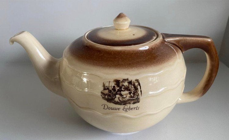 Oude theepot / koffiepot van Douwe Egberts., Antiek en Kunst, Ophalen of Verzenden