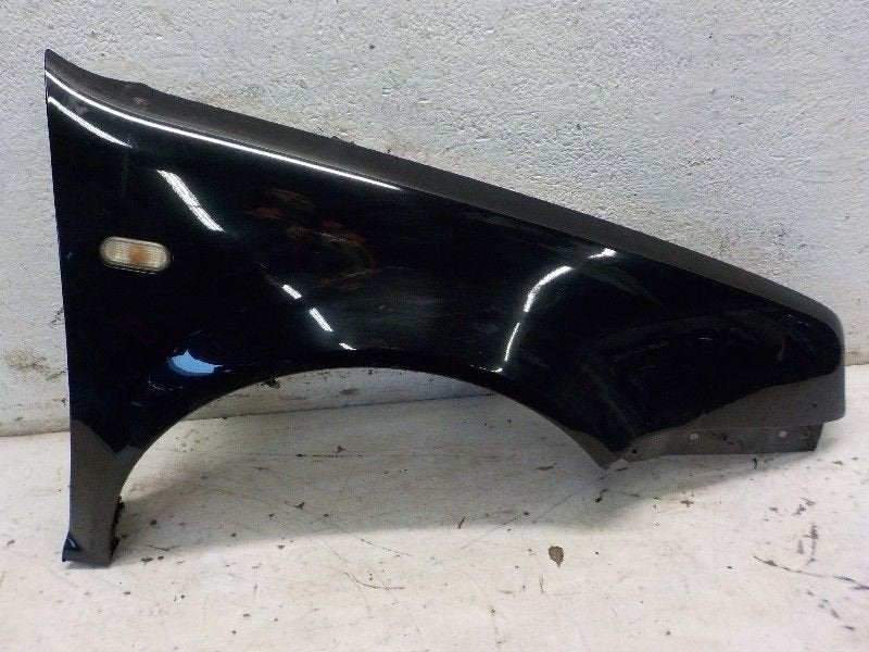 Spatbord rechts voor Volkswagen Golf, Onderdelen@venauto.nl, Van der Ven Autorecycling B.V., Gebruikt, Ettenseweg 76, 4706 PB Roosendaal, The Netherlands