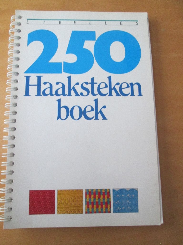 haken. Libelle 250 haakstekenboek, Ophalen of Verzenden, Gebruikt, Haken, Patroon of Boek