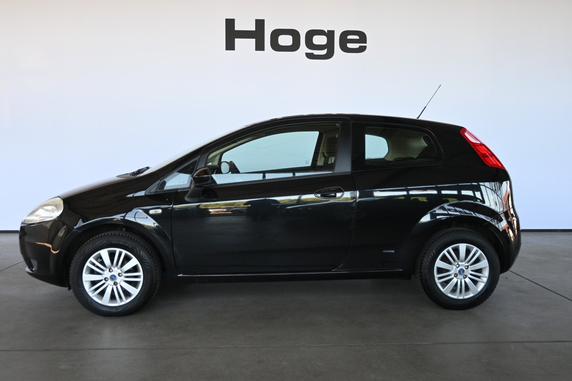 Fiat Grande Punto 1.4 Dynamic Nap Airco Lichtmetaal Stuurbek, Auto's, Fiat, Voorwielaandrijving, Stof, 4 cilinders, Met garantie (alle)